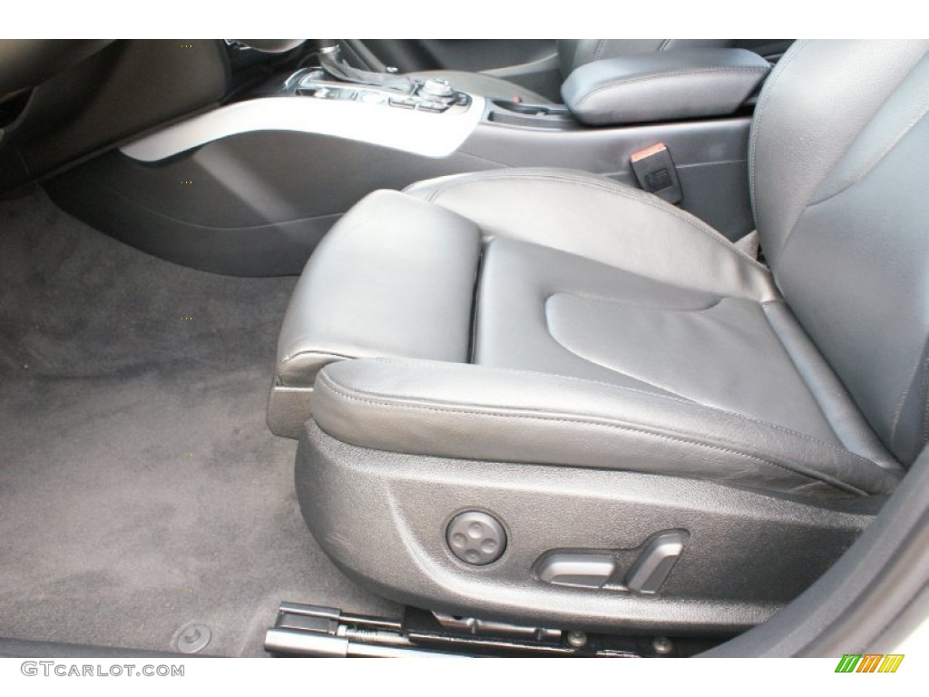 2012 A4 2.0T quattro Sedan - Glacier White Metallic / Black photo #23