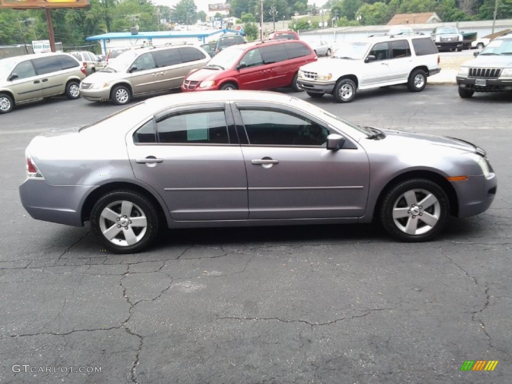 2007 Fusion SE V6 - Tungsten Grey Metallic / Camel photo #5