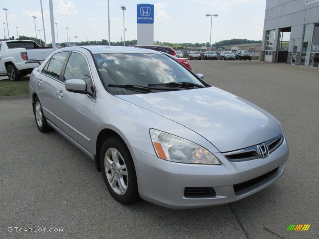 Alabaster Silver Metallic 2007 Honda Accord SE Sedan Exterior Photo #94869767