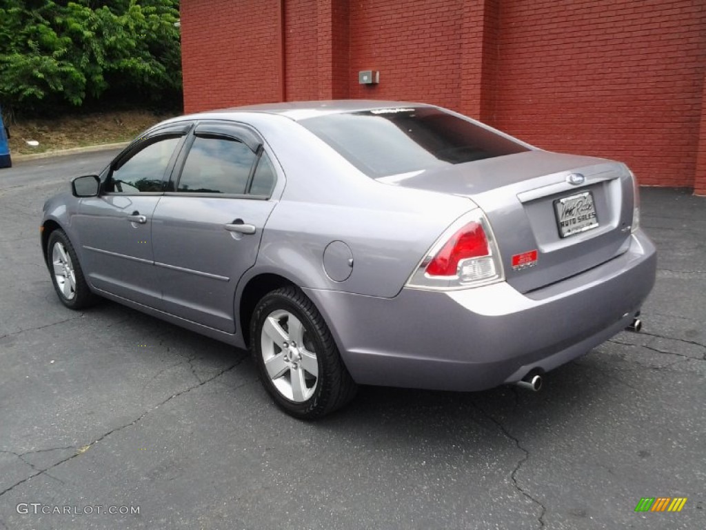 2007 Fusion SE V6 - Tungsten Grey Metallic / Camel photo #9