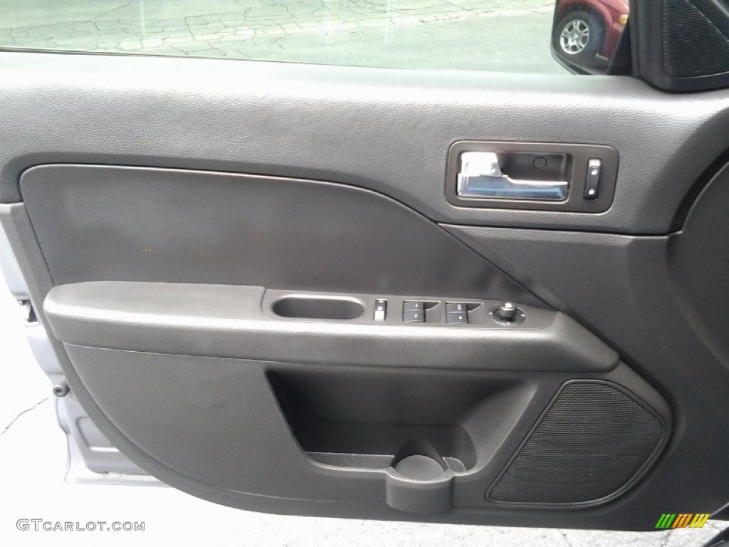 2007 Fusion SE V6 - Tungsten Grey Metallic / Camel photo #17