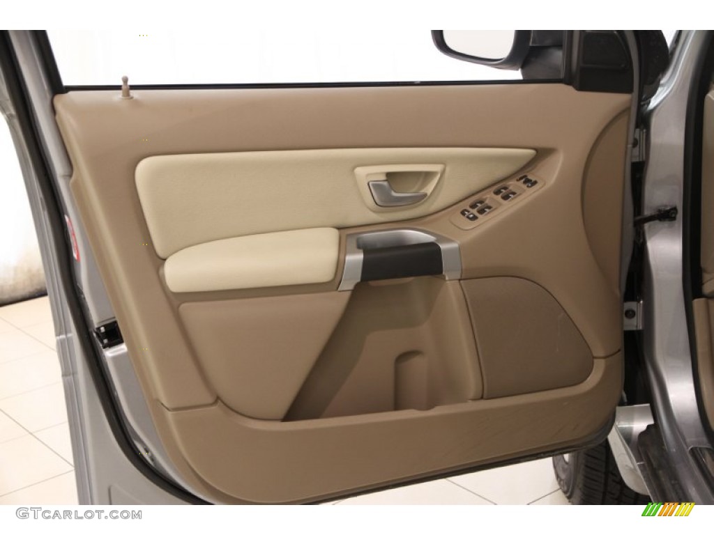 2013 Volvo XC90 3.2 AWD Door Panel Photos