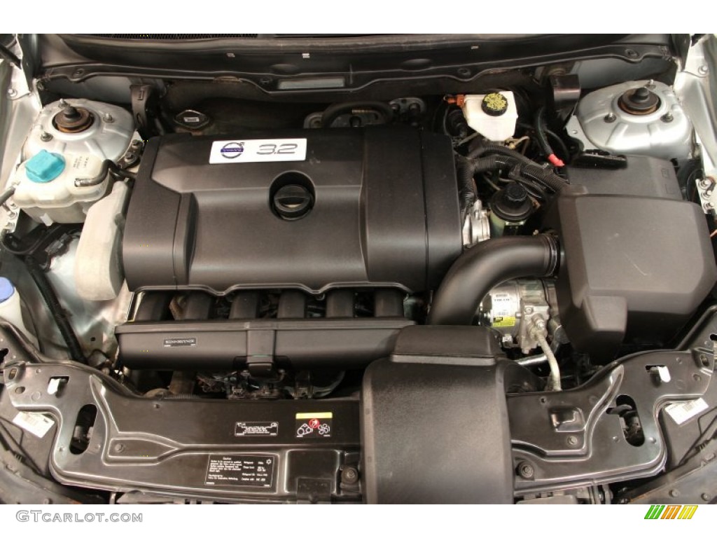 2013 Volvo XC90 3.2 AWD Engine Photos