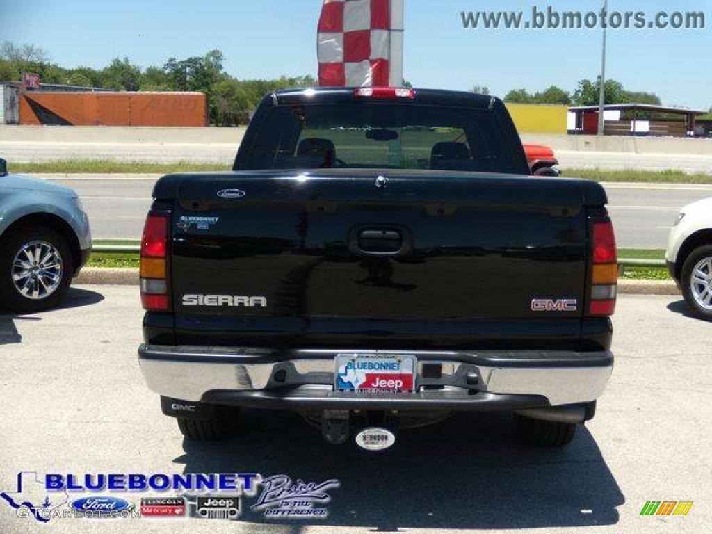 2005 Sierra 1500 SLT Crew Cab - Onyx Black / Neutral photo #4