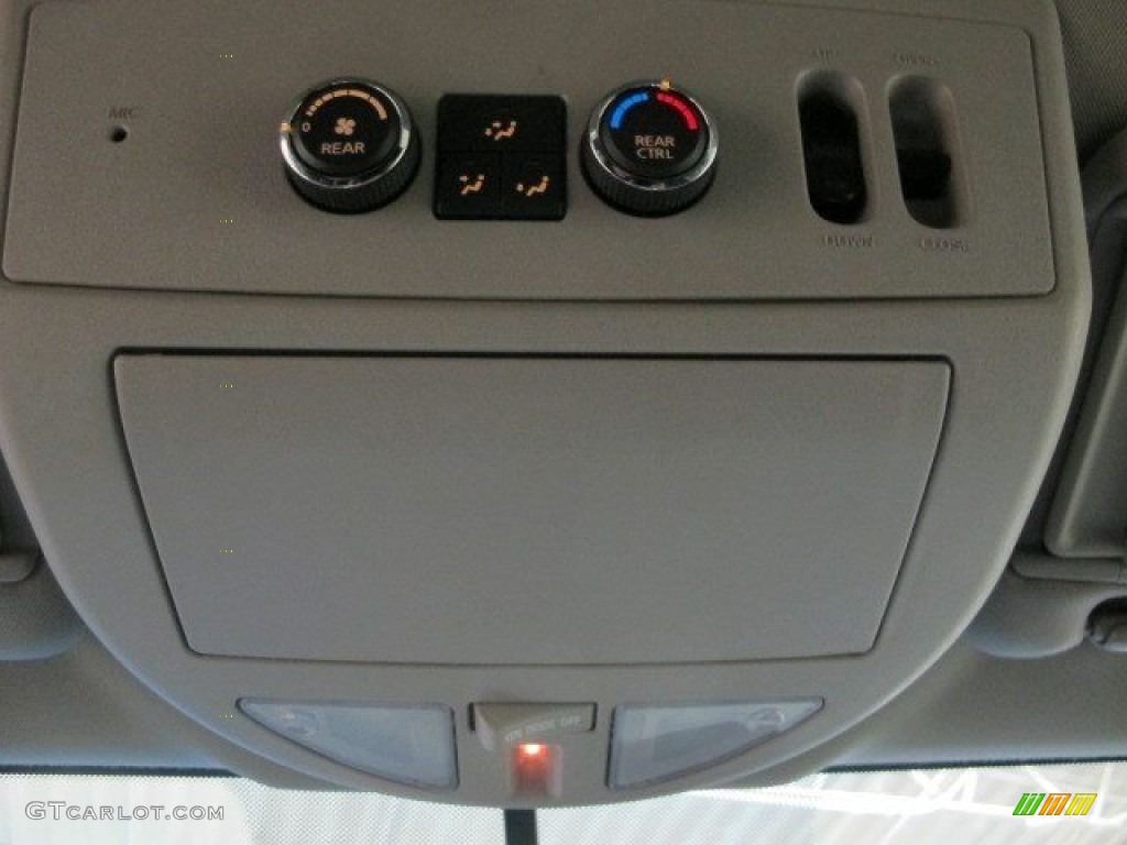 2010 Armada Platinum 4WD - Smoke Gray Metallic / Charcoal photo #37