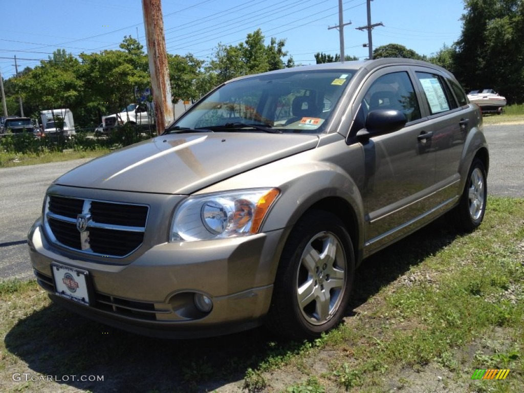 2008 Caliber SXT - Light Khaki Metallic / Pastel Pebble Beige photo #1