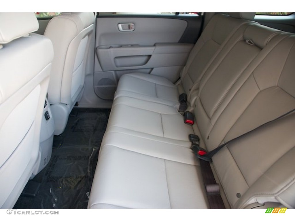 2015 Pilot EX-L - Taffeta White / Gray photo #12