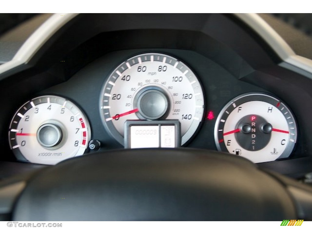 2015 Pilot EX-L - Taffeta White / Gray photo #21