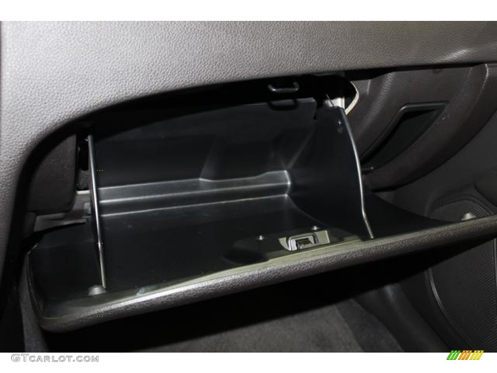 2010 Fusion SE V6 - White Platinum Tri-coat Metallic / Charcoal Black photo #46