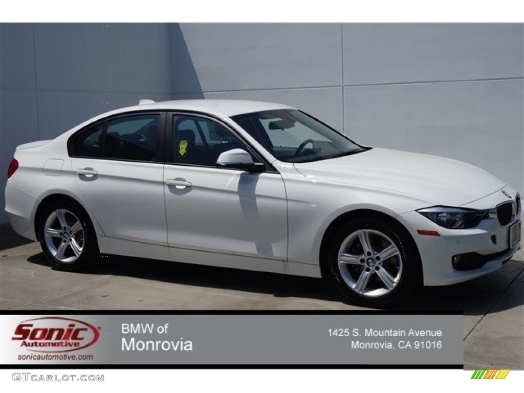 2014 3 Series 328i Sedan - Alpine White / Black photo #1