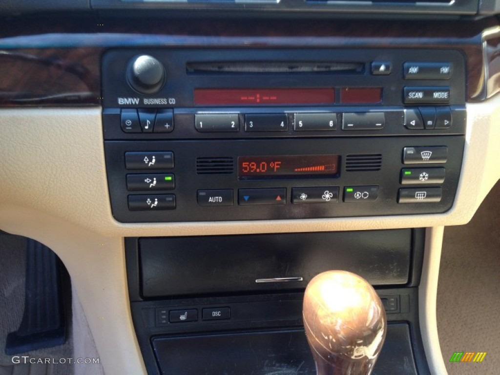 2002 3 Series 325i Coupe - Jet Black / Sand photo #23