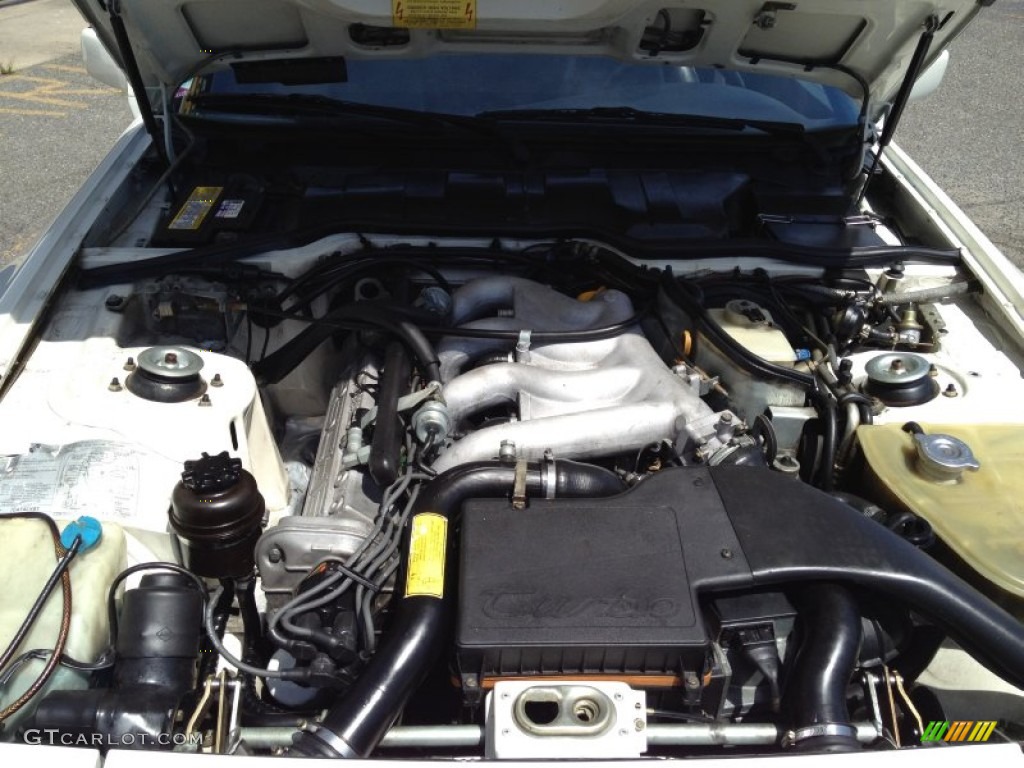 1986 944 Turbo - White / Black photo #32