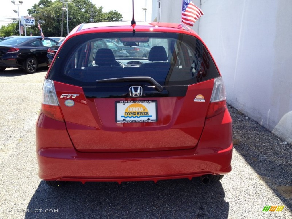 2013 Fit  - Milano Red / Gray photo #8