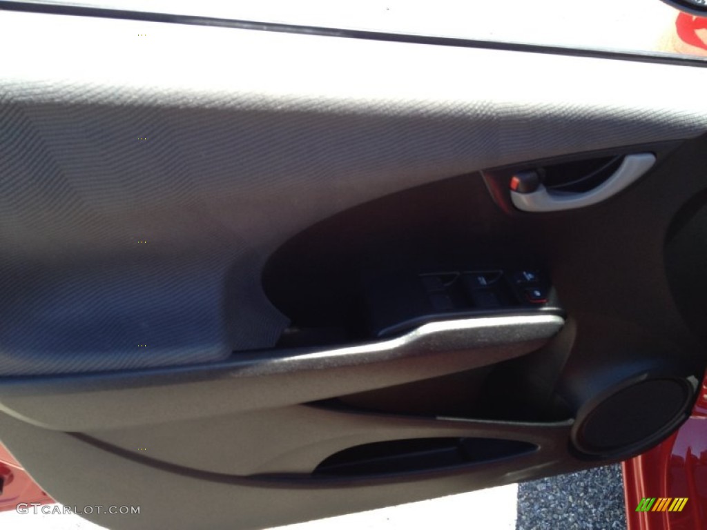 2013 Fit  - Milano Red / Gray photo #13