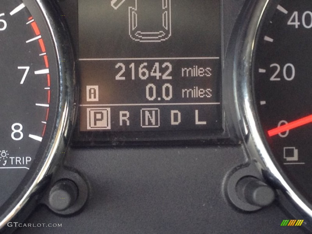 2012 Rogue S Special Edition AWD - Cayenne Red / Black photo #19