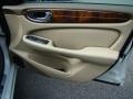 Porcelain - XJ Vanden Plas Photo No. 20