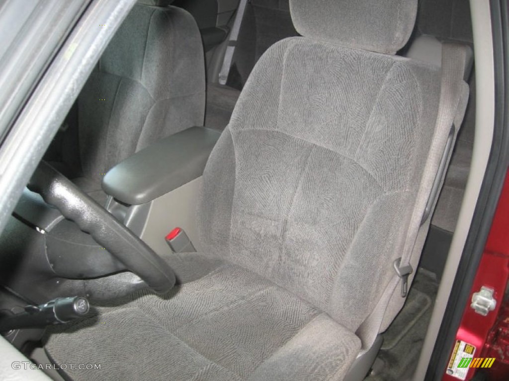 2004 TrailBlazer LT - Majestic Red Metallic / Medium Pewter photo #7