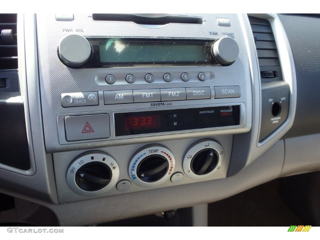 2005 Tacoma Access Cab - Desert Sand Mica / Graphite Gray photo #15