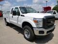 Oxford White - F350 Super Duty XL Super Cab 4x4 Utility Photo No. 2