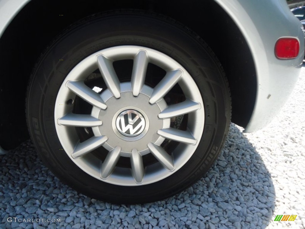 2005 Volkswagen New Beetle GLS Convertible Wheel Photo #94923162