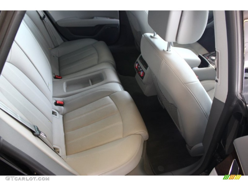 2013 Audi A7 3.0T quattro Premium Rear Seat Photos