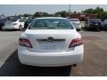 Super White - Camry XLE Photo No. 4