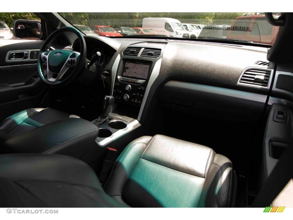 2012 Explorer XLT 4WD - Ingot Silver Metallic / Charcoal Black photo #33