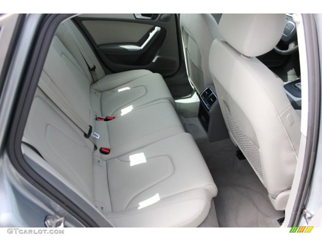 Light Gray Interior 2011 Audi A4 2.0T quattro Sedan Photo #94932018