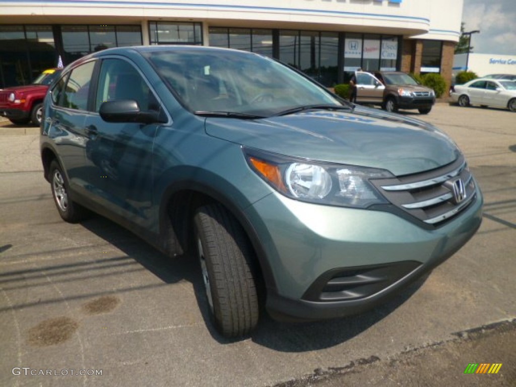 Opal Sage Metallic Honda CR-V