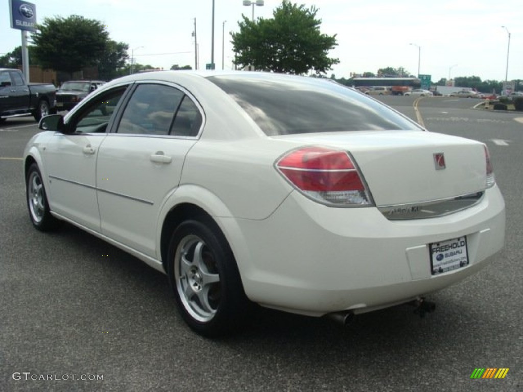 2007 Aura XE - Cream White / Tan photo #4