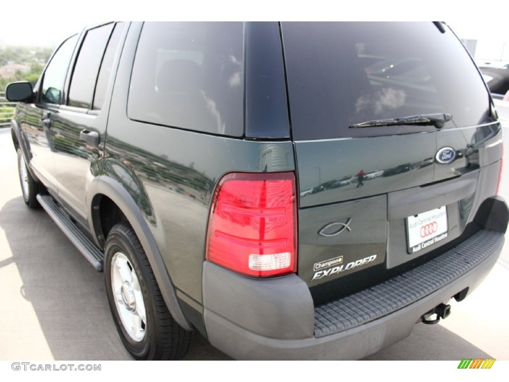 2004 Explorer XLS - Aspen Green Metallic / Graphite photo #6