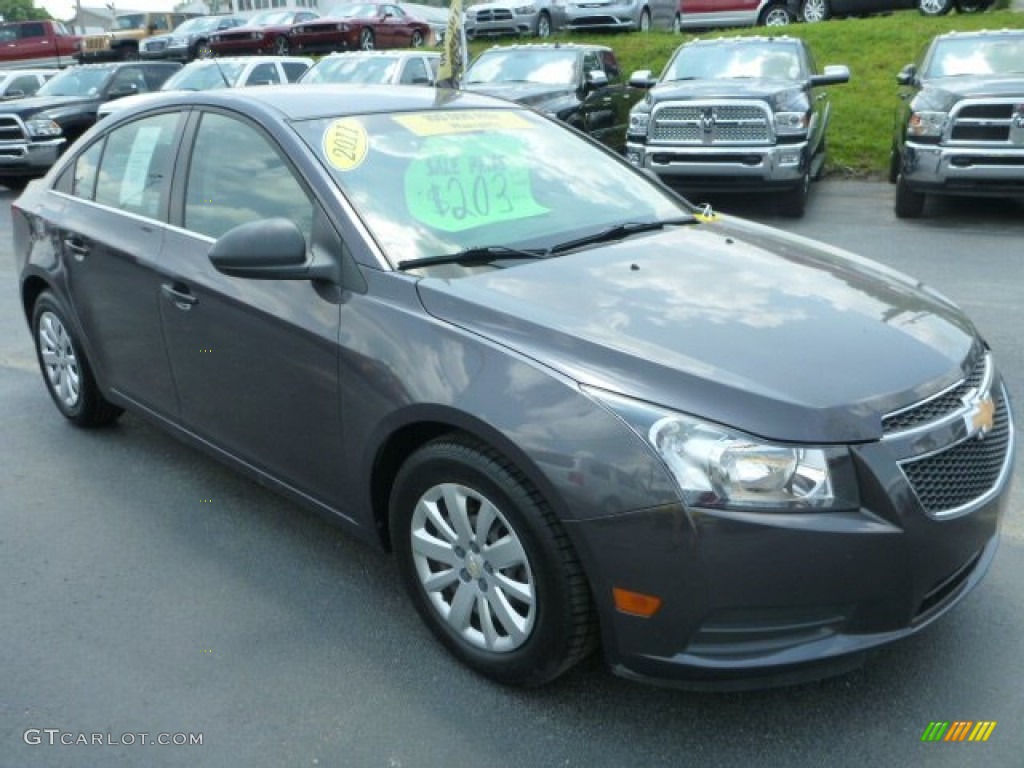 Taupe Gray Metallic 2011 Chevrolet Cruze LS Exterior Photo #94949394