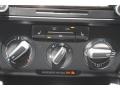 Black - Jetta SE Sedan Photo No. 19