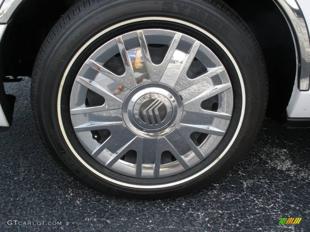 2006 Grand Marquis GS - Vibrant White / Light Camel photo #9