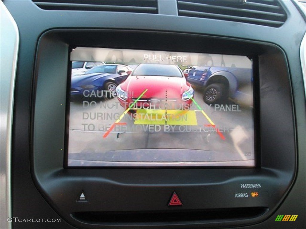 2015 Explorer XLT - Magnetic / Charcoal Black photo #10