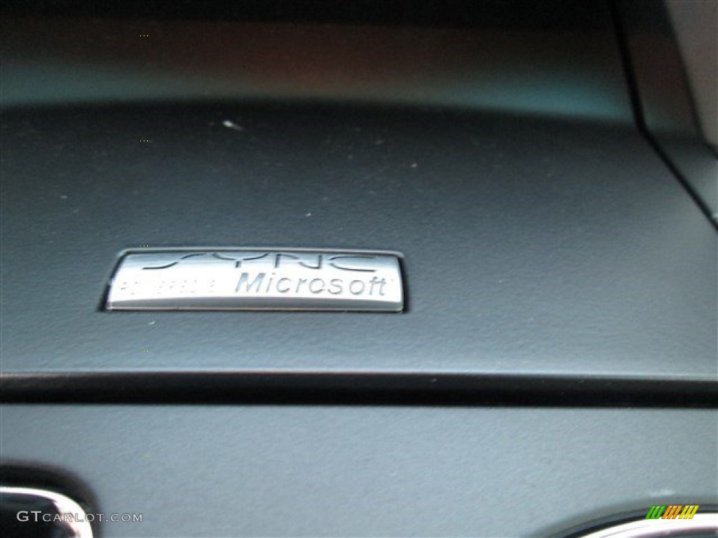 2015 Explorer XLT - Magnetic / Charcoal Black photo #12