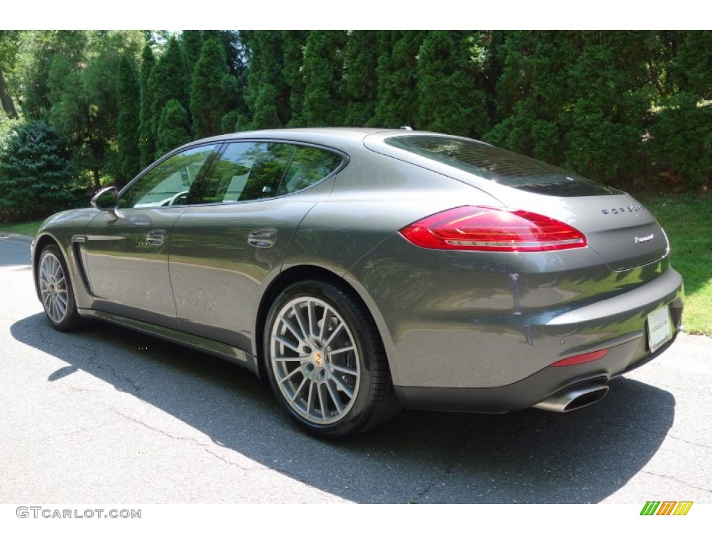 2014 Panamera 4 - Agate Grey Metallic / Agate Grey photo #4