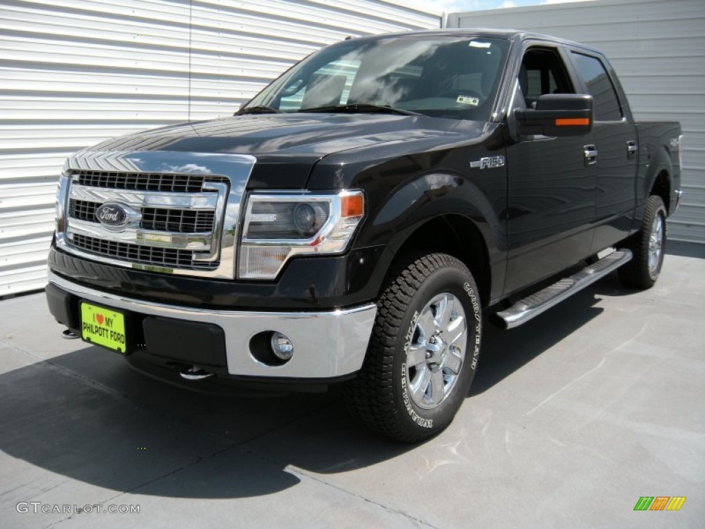 2014 F150 XLT SuperCrew 4x4 - Tuxedo Black / Steel Grey photo #7