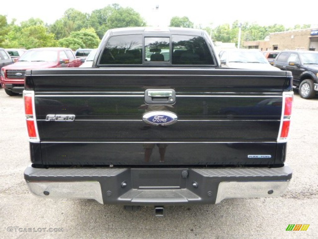 2014 F150 XLT SuperCrew 4x4 - Tuxedo Black / Steel Grey photo #3