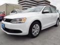 Pure White - Jetta SE Sedan Photo No. 3