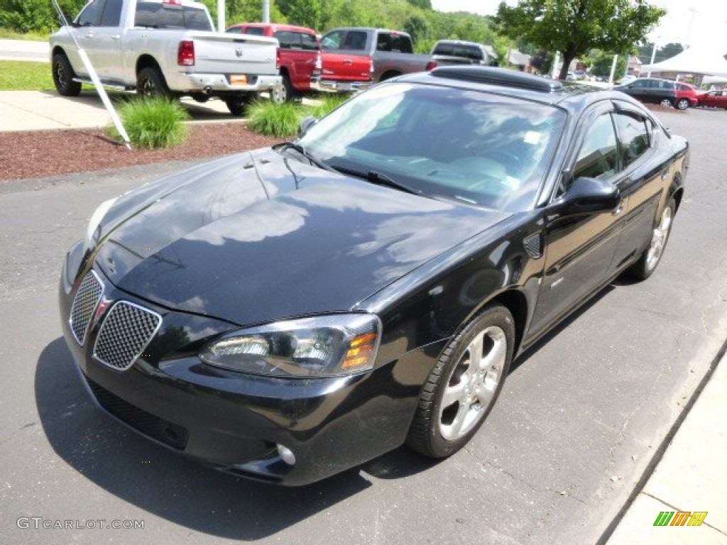 2007 Grand Prix GXP Sedan - Black / Ebony photo #4