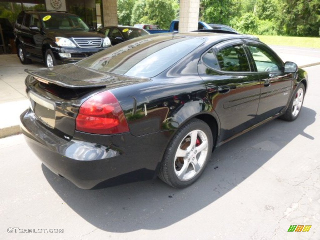 2007 Grand Prix GXP Sedan - Black / Ebony photo #8