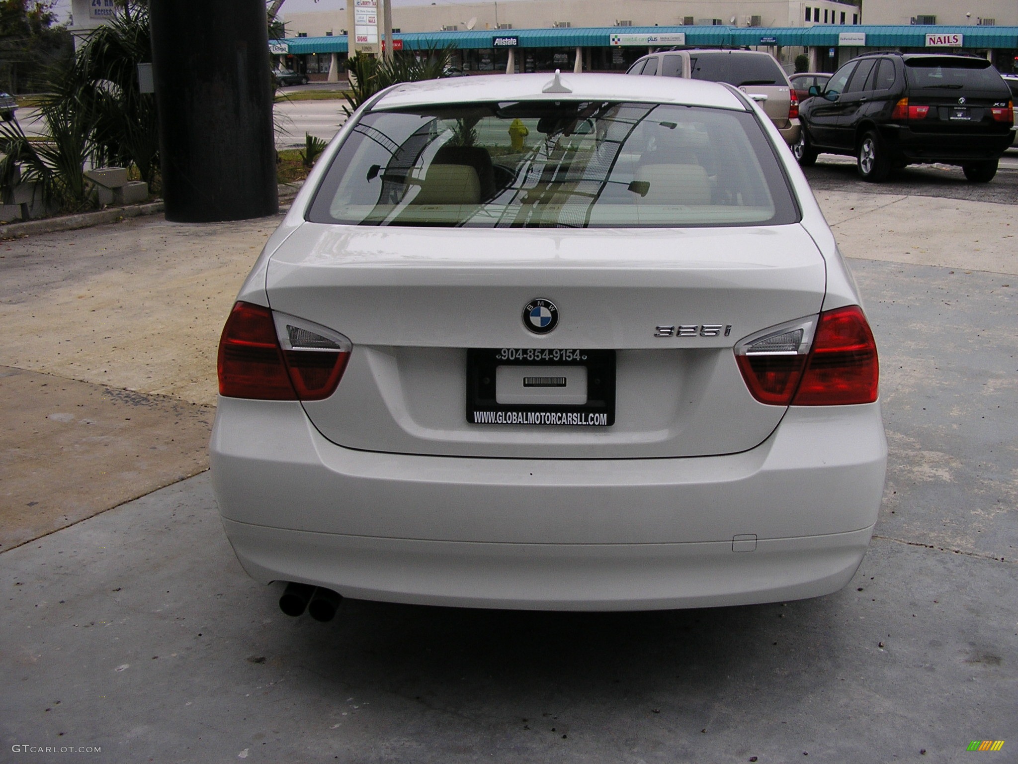 2006 3 Series 325i Sedan - Alpine White / Black photo #5