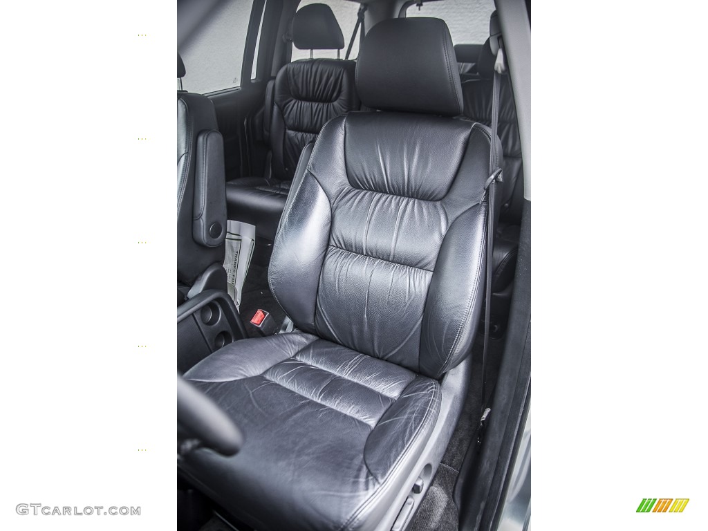 2009 Honda Odyssey Touring Front Seat Photo #94962686