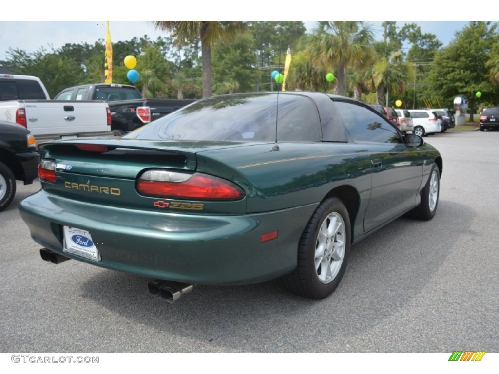 1995 Camaro Z28 Coupe - Polo Green Metallic / Neutral photo #3