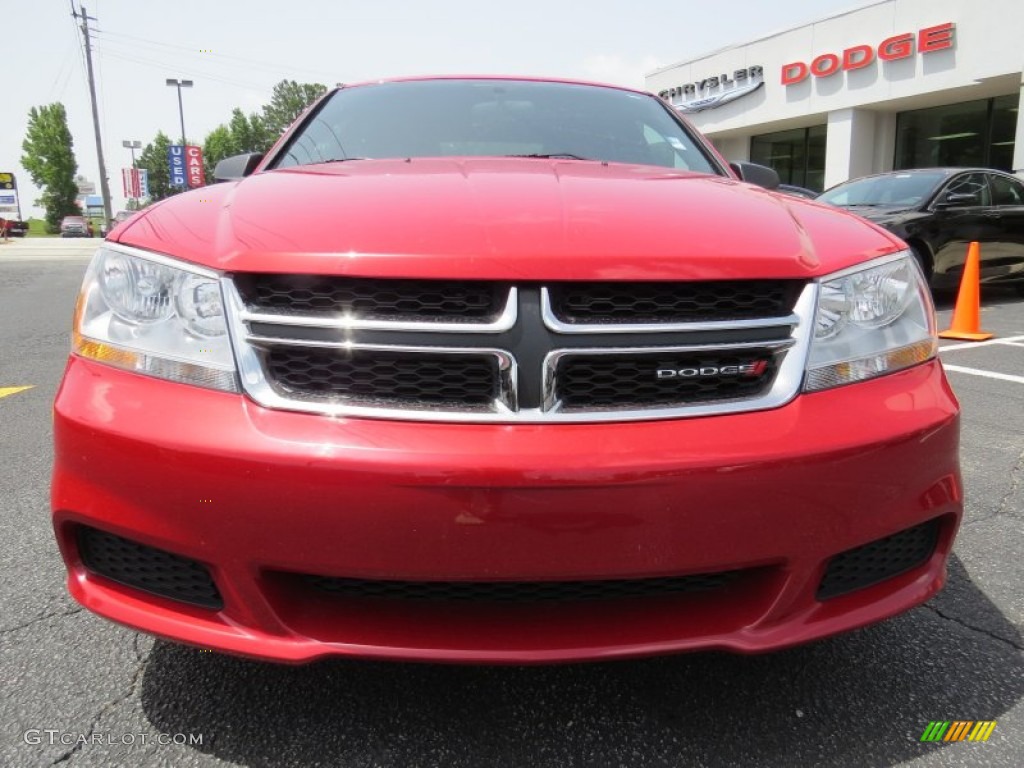 2014 Avenger SE - Redline 2-Coat Pearl / Black photo #2