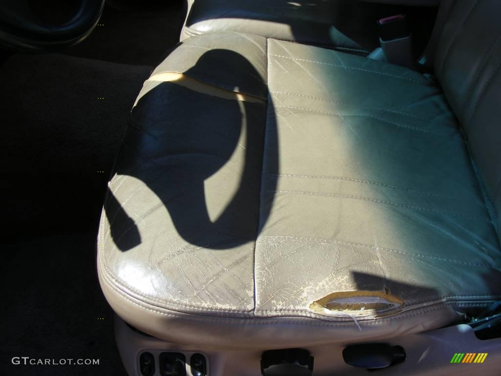1997 F150 Lariat Extended Cab - Light Prairie Tan Metallic / Medium Prairie Tan photo #28