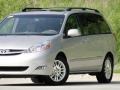 2007 Silver Shadow Pearl Toyota Sienna XLE Limited  photo #3