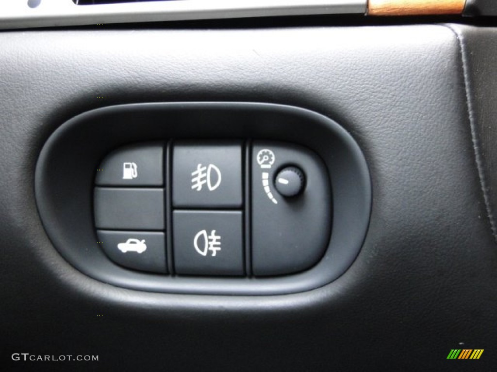 2009 Jaguar XK XKR Coupe Controls Photo #94977179