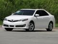 Super White - Camry SE Photo No. 1